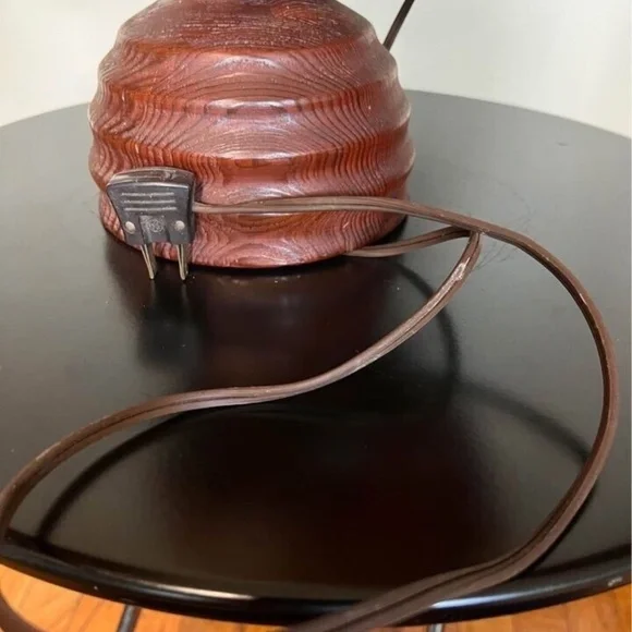 Vintage Rustic Farmhouse Wooden Electric Oil Lamp With Wooden Wall Mount - Picture 6 of 11